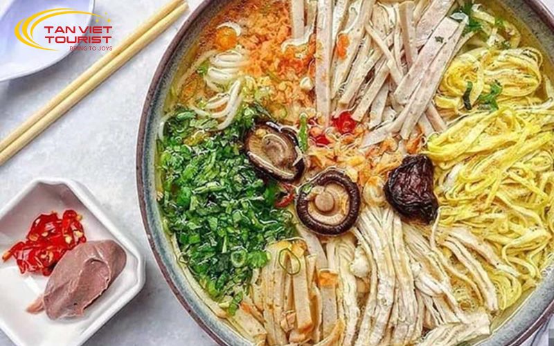 du lịch Hà Nội tháng 11 