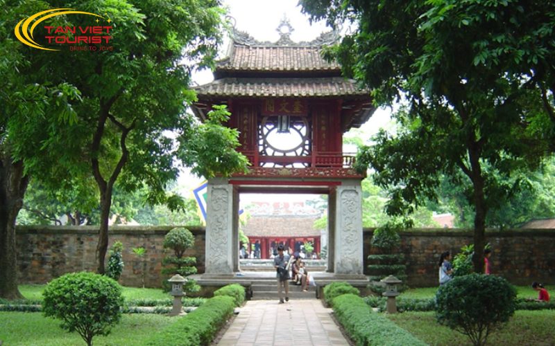 du lịch Hà Nội tháng 11 