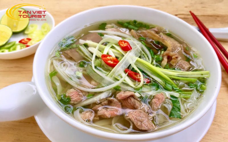 du lịch Hà Nội tháng 11 