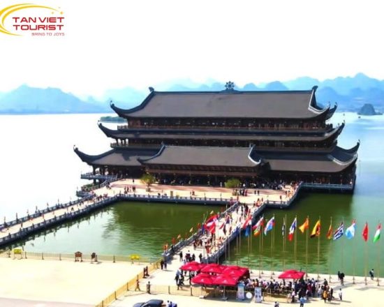 CHƯƠNG TRÌNH DU XUÂN LỄ HỘI CHÙA TAM CHÚC