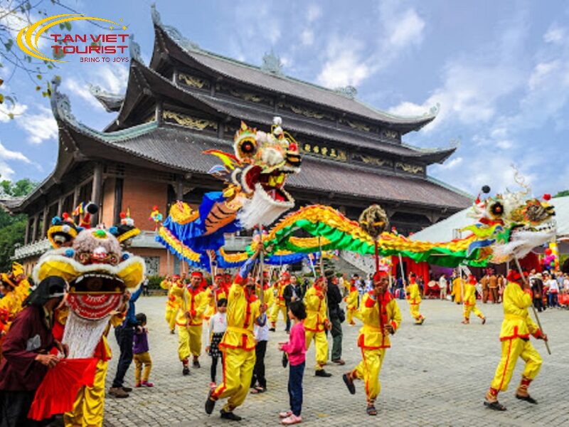 lễ hội đầu năm nên đi