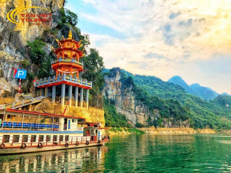 tour du lịch lễ hội đầu năm