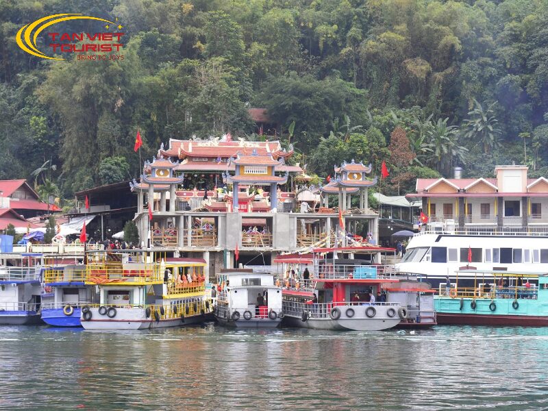 tour du lịch lễ hội đầu năm